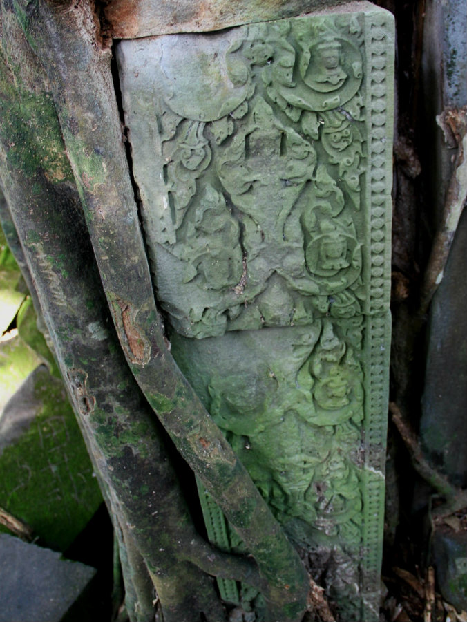 A stone with marble color in Beng Mealea Temple